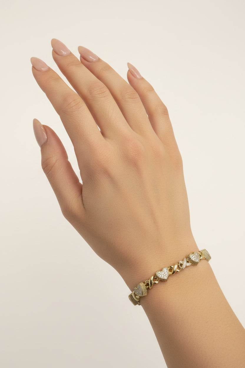 Heart charm bracelet