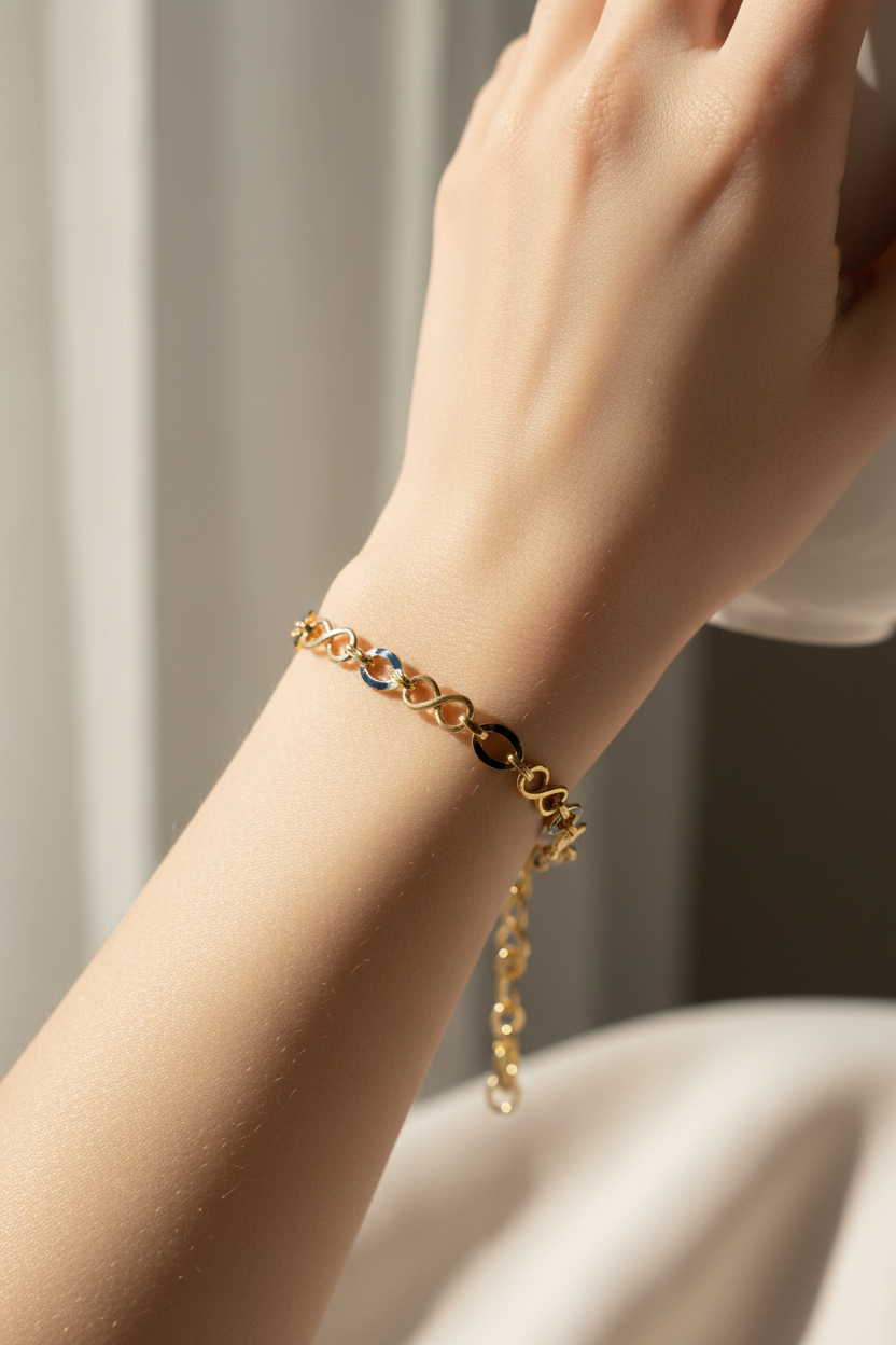 Gold Infinity Link Bracelet