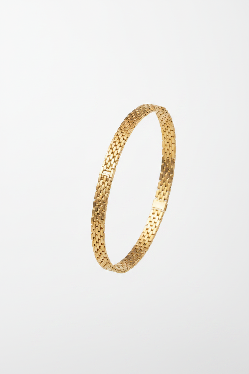 Elegant Gold Link Bracelet – Classic Minimalist Jewelry for Everyday Wear